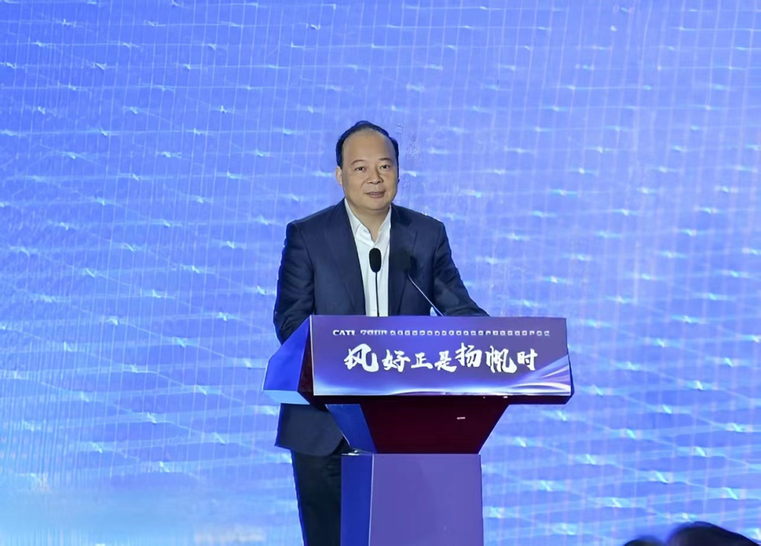 02-配文插图-PA旗舰厅董事长、总经理曾毓群发表致辞.png